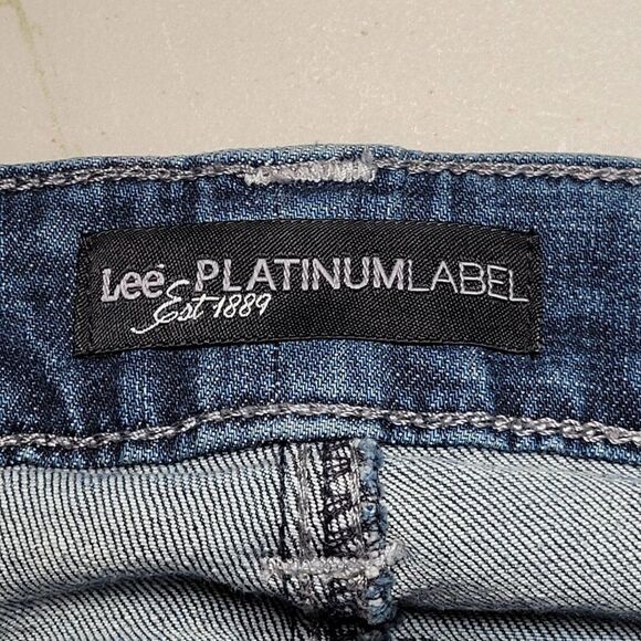 Lee Platinum Label Mid Rise Boot Cut Jeans Sz 8 - Picture 3 of 8